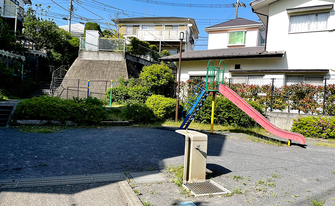 王禅寺瓦谷公園