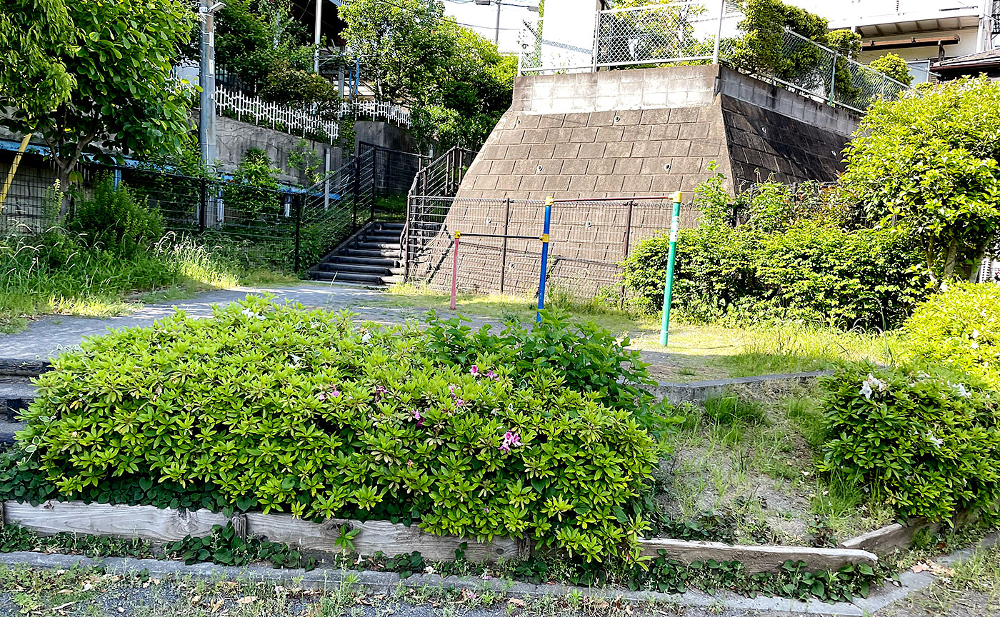 王禅寺瓦谷公園