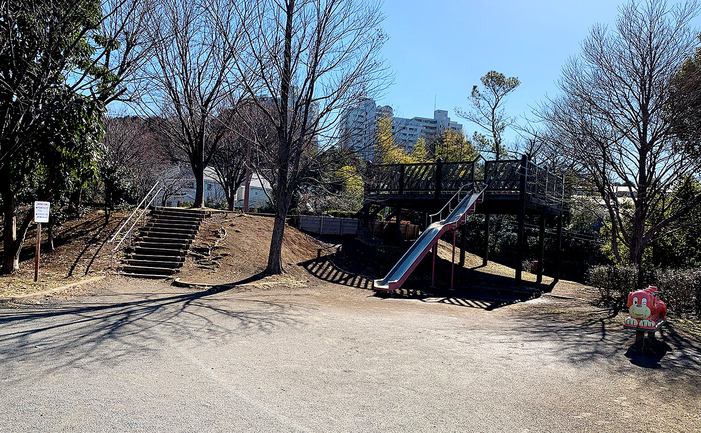 松木川端公園
