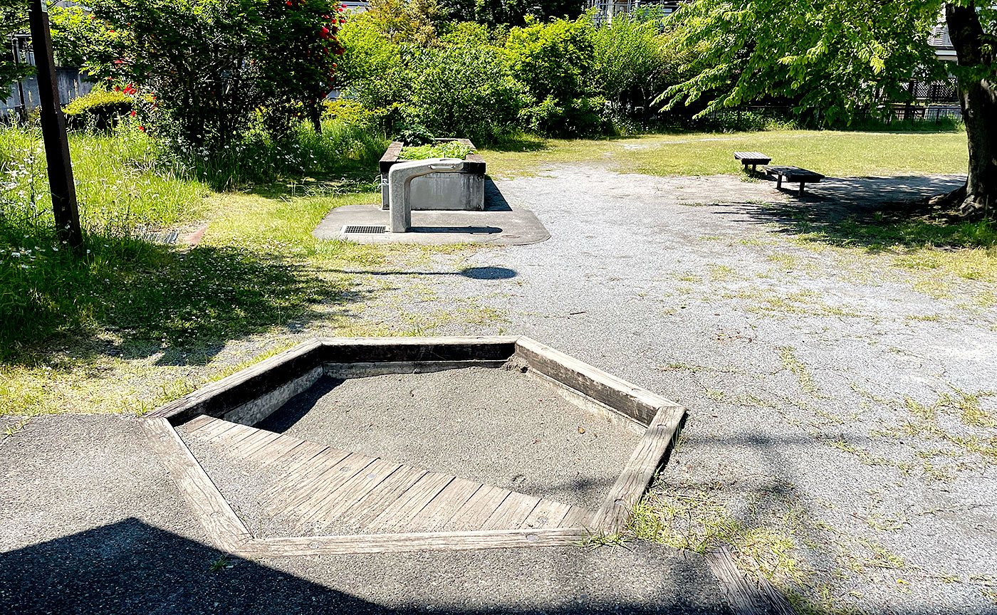 鶴川台丘の里公園