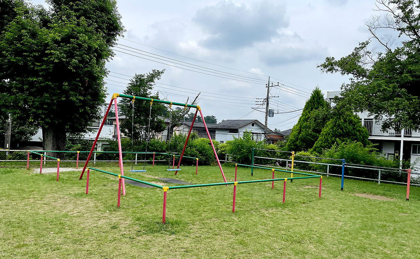 鶴川月の子児童公園