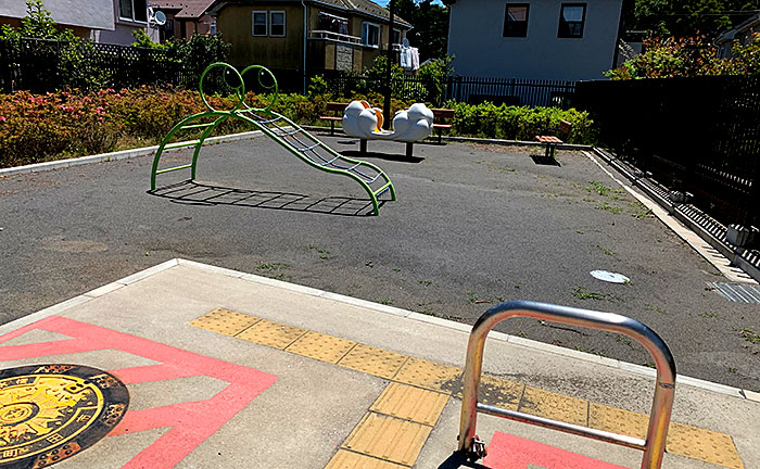 鶴間つくしんぼ公園