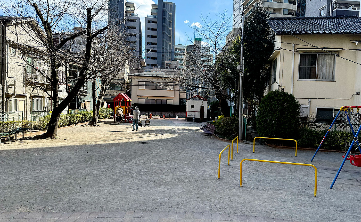 三田松坂児童遊園