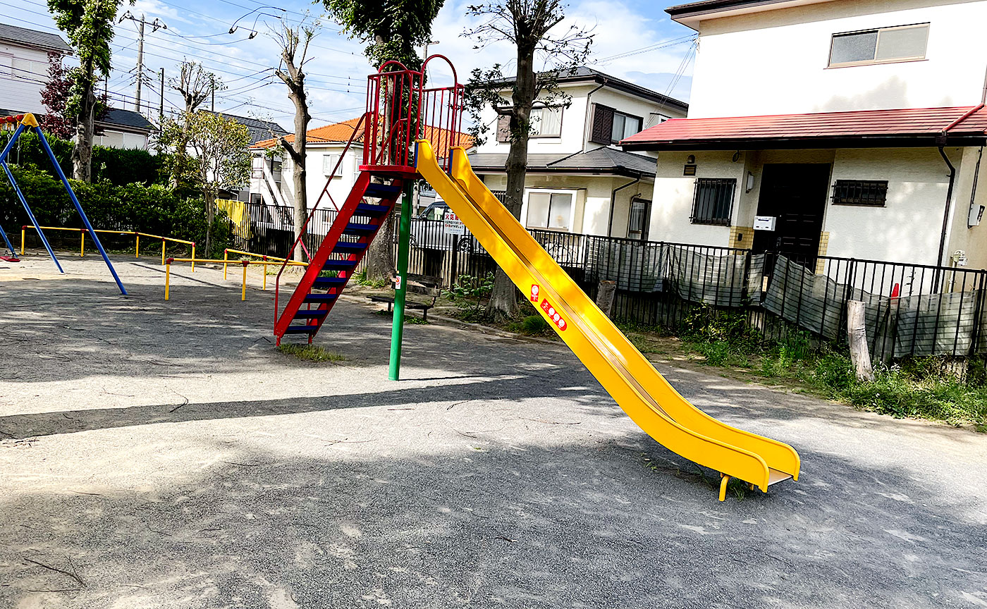 千代ヶ丘中ノ間東公園