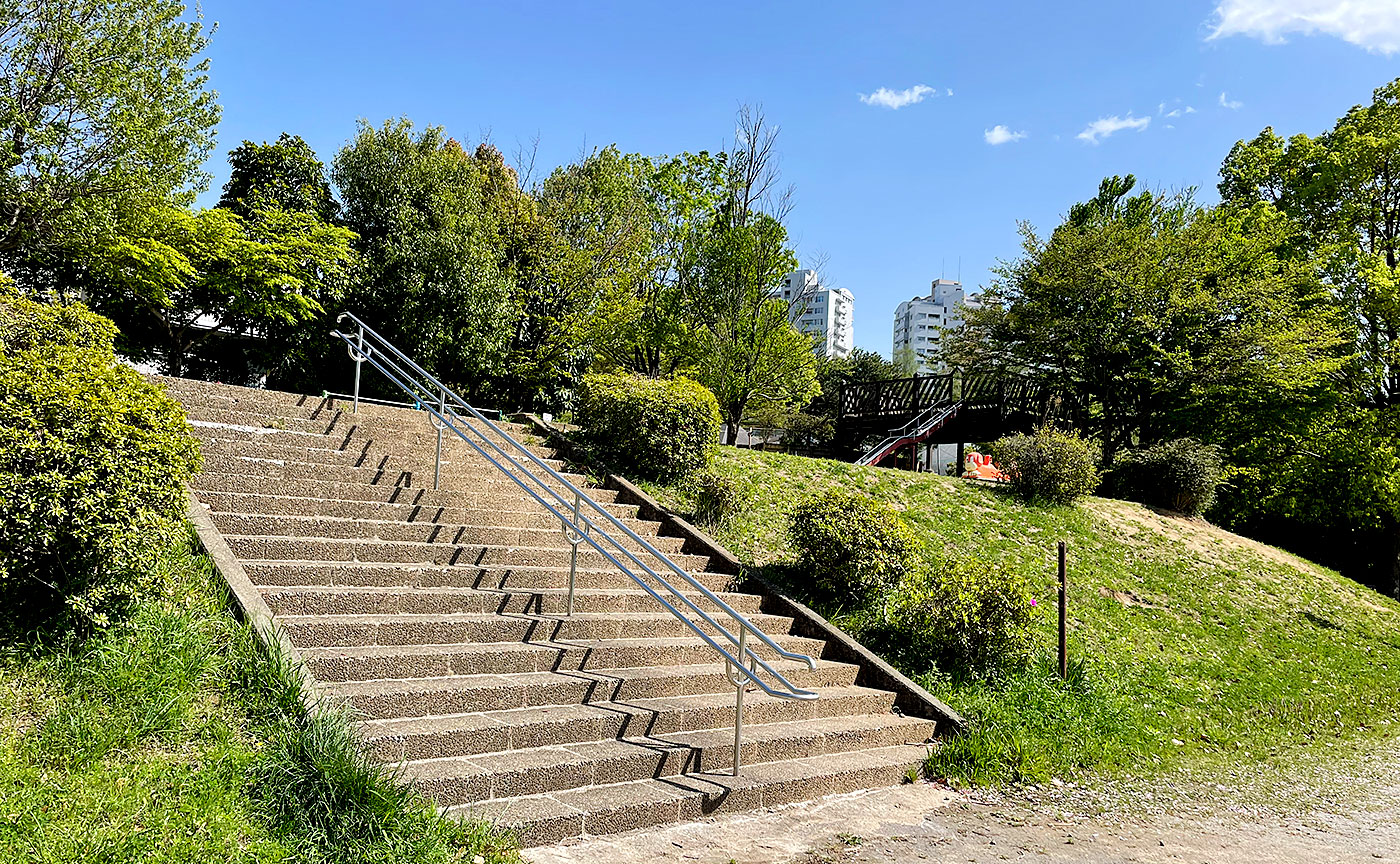 松木川端公園