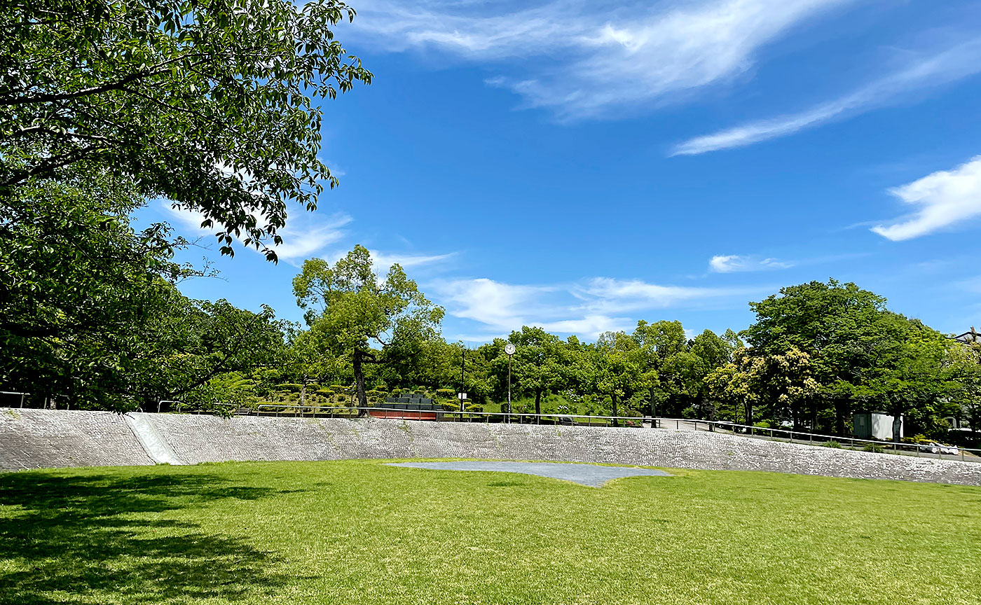 鶴牧第二公園