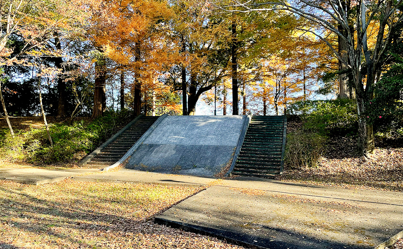 乳母ヶ谷公園