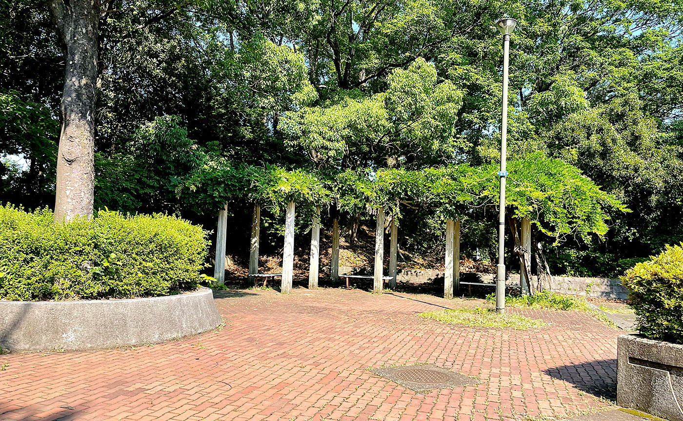 貝取南公園