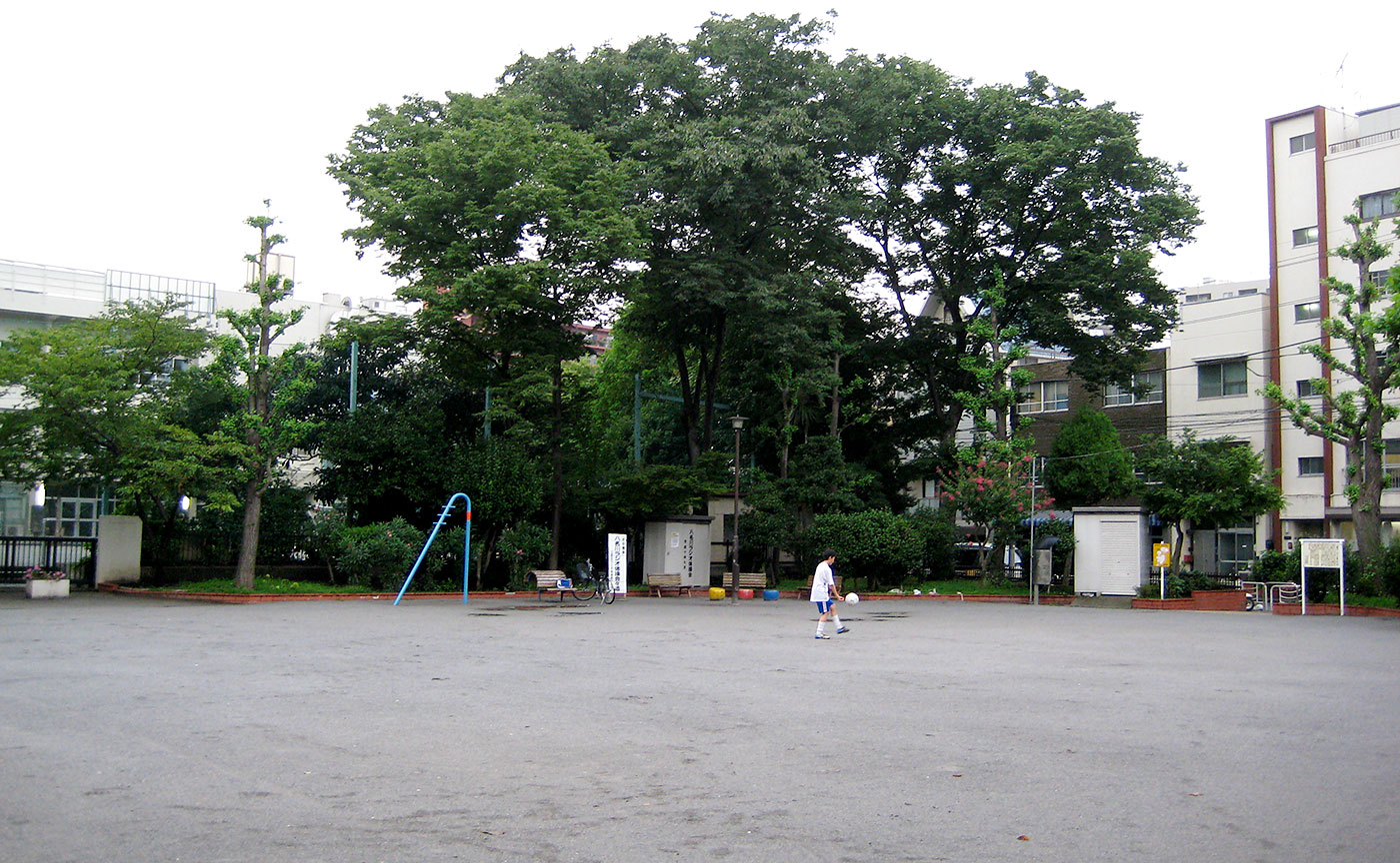 八名川公園