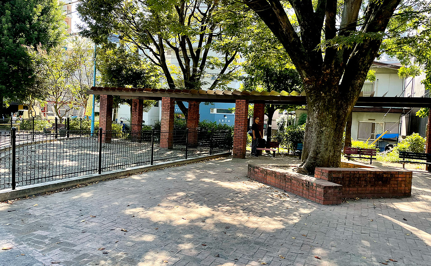 代々木深町小公園