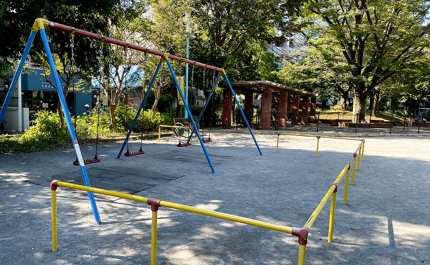 代々木深町小公園