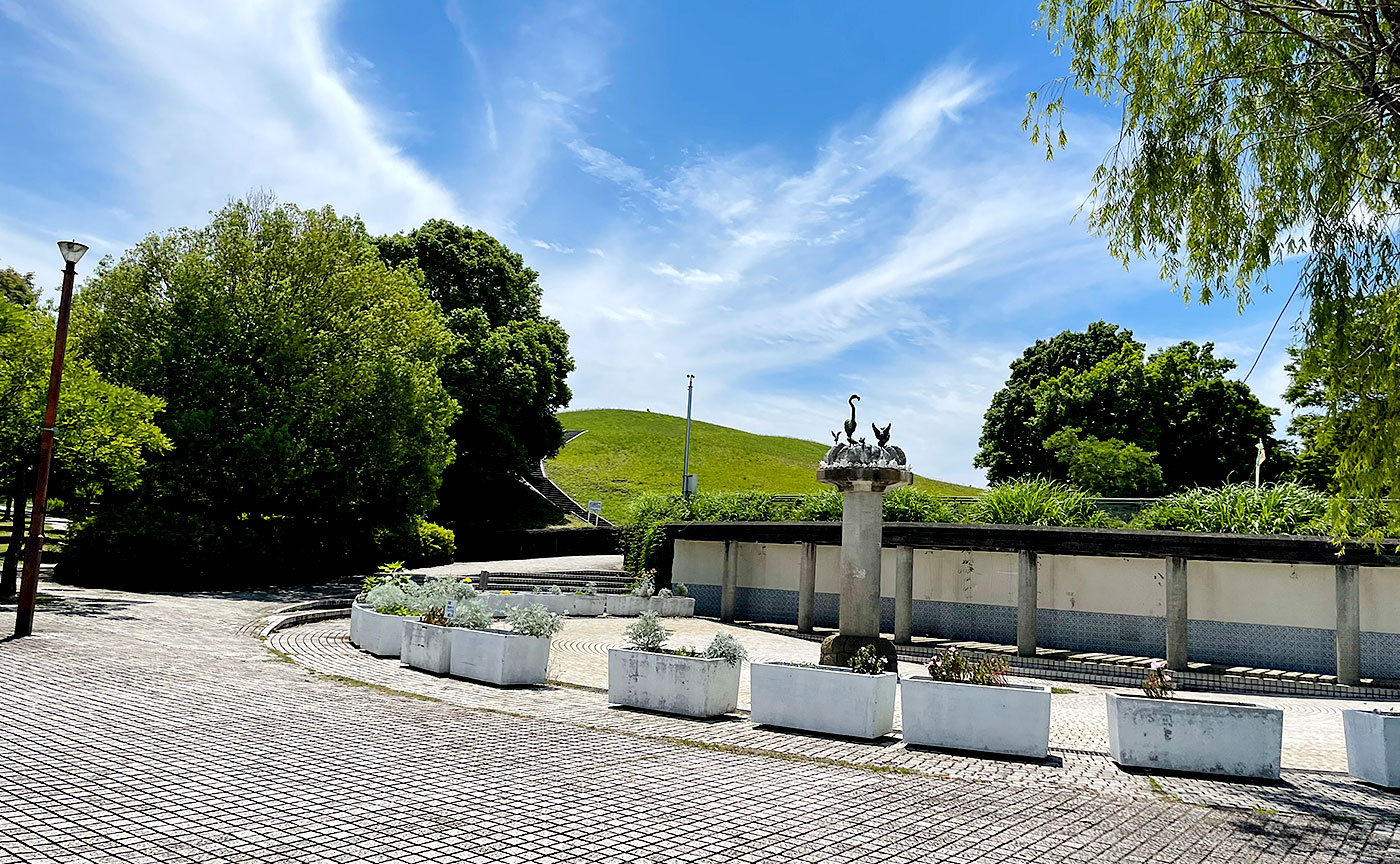 鶴牧東公園