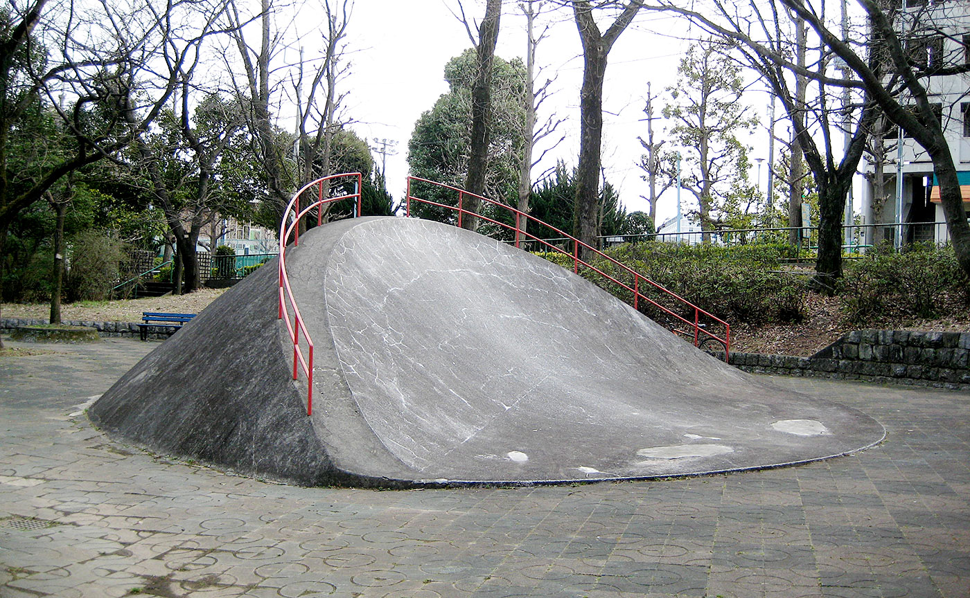 桐ヶ丘中央公園