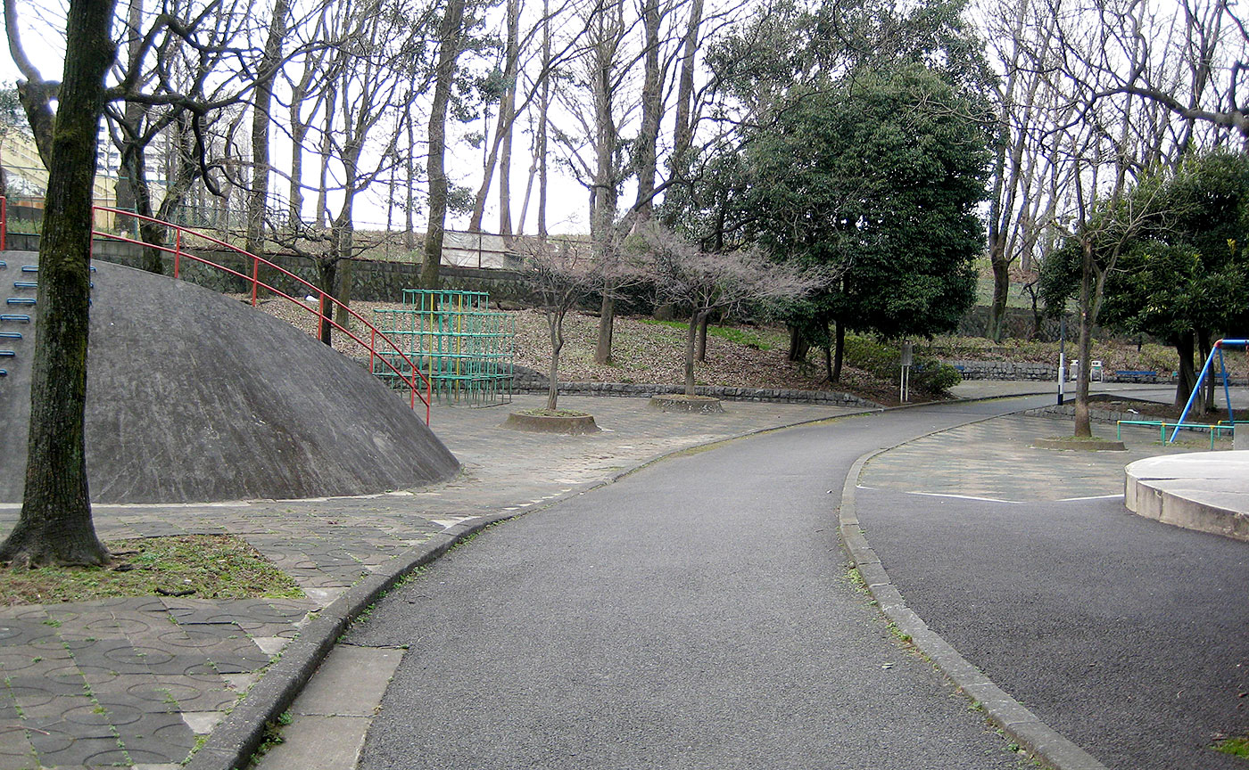 桐ヶ丘中央公園