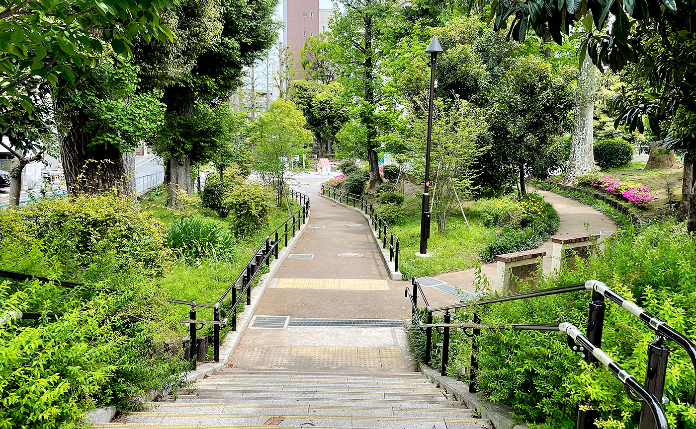 鶴ヶ久保公園