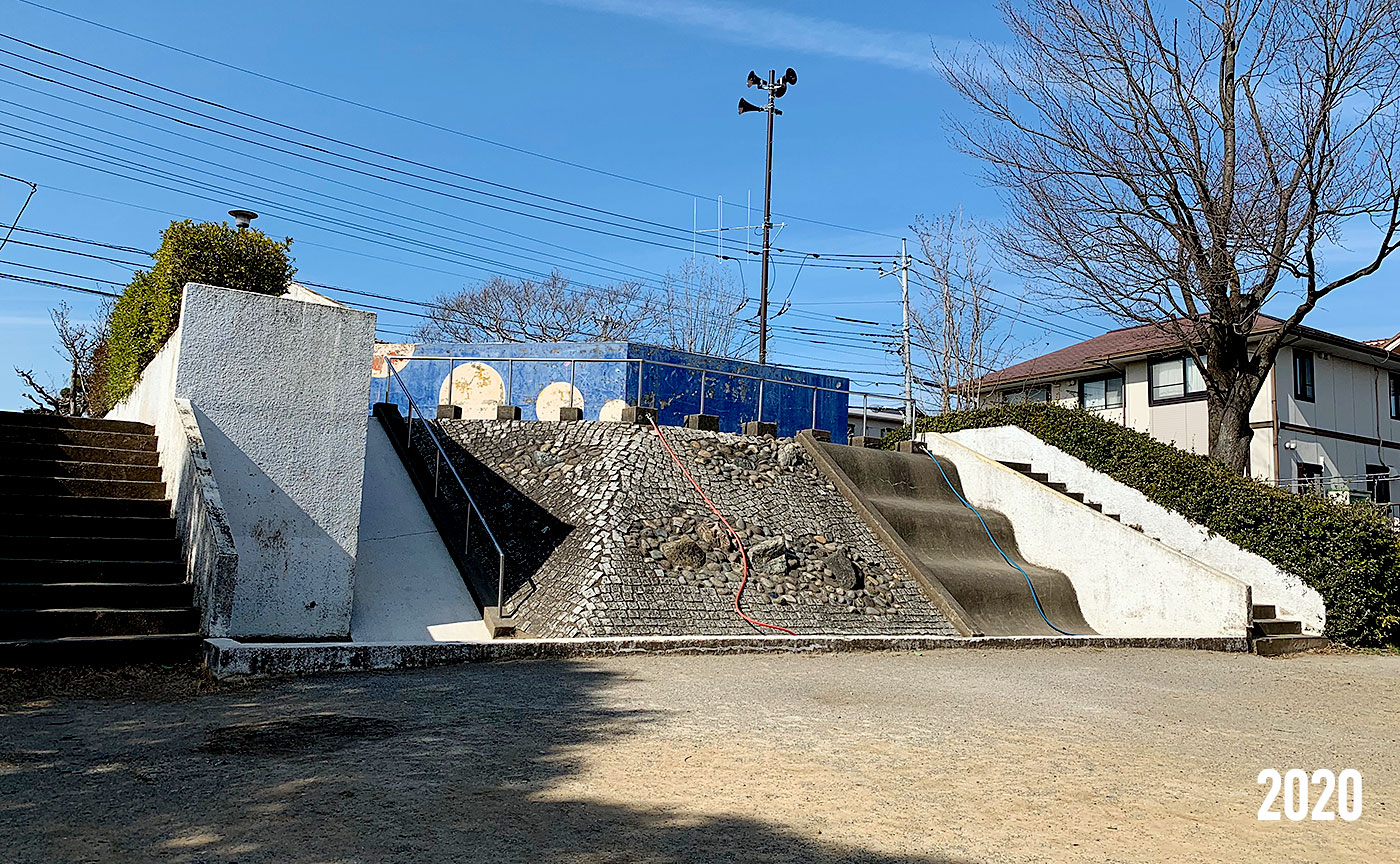 滝山台丸山公園(タイムマシン)