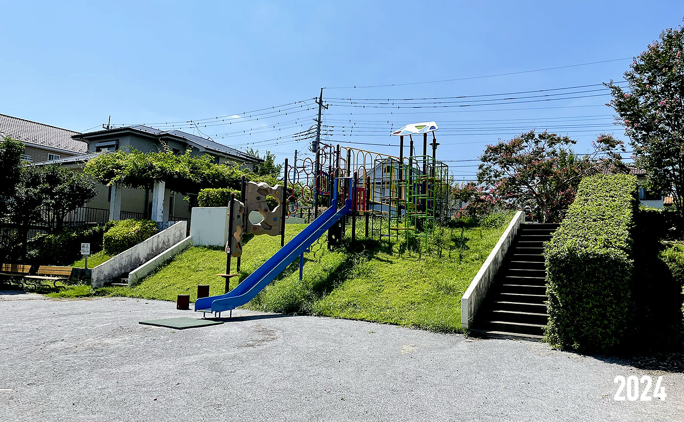 滝山台丸山公園(タイムマシン)