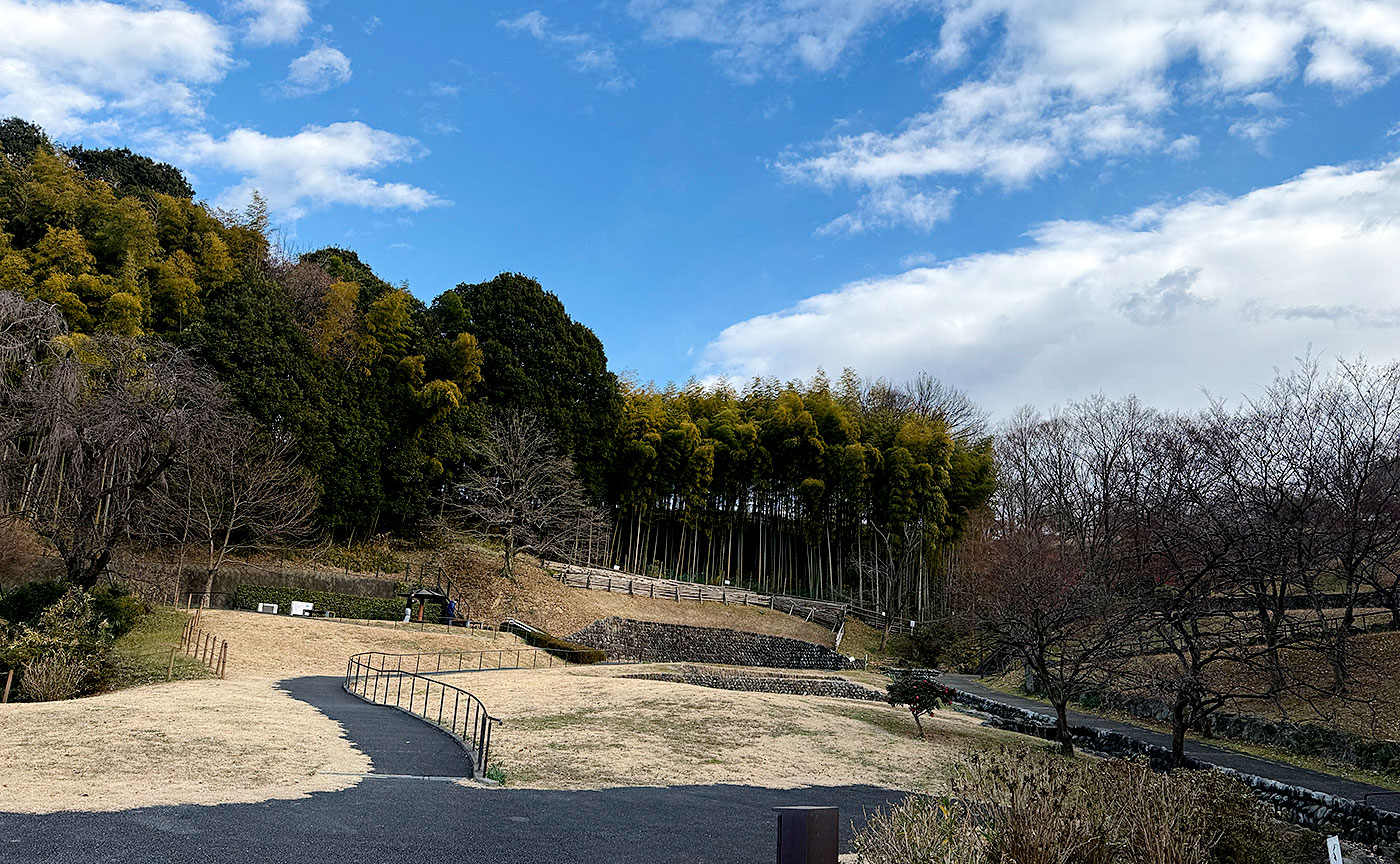 鶴牧西公園