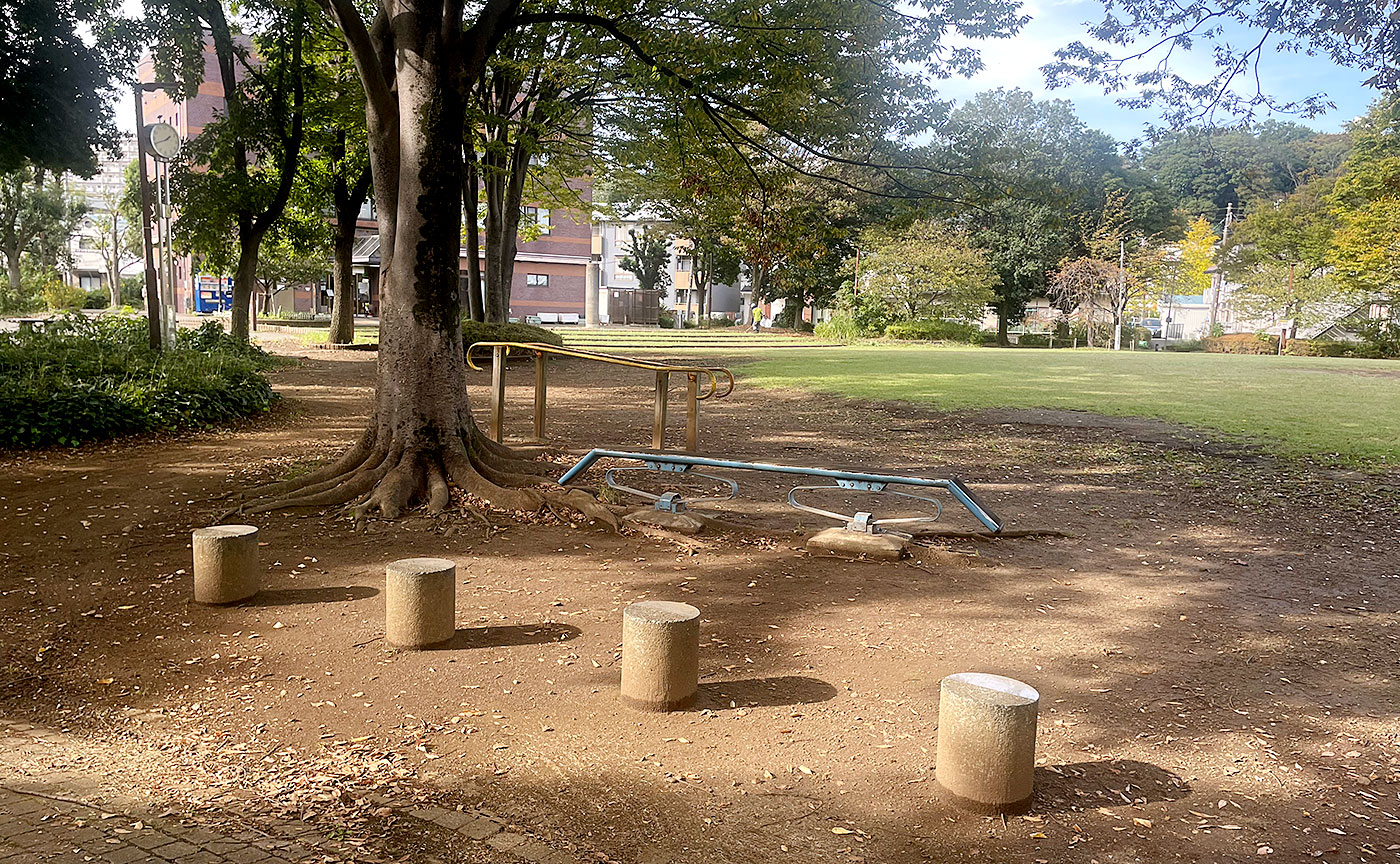 乞田・貝取ふれあい広場公園