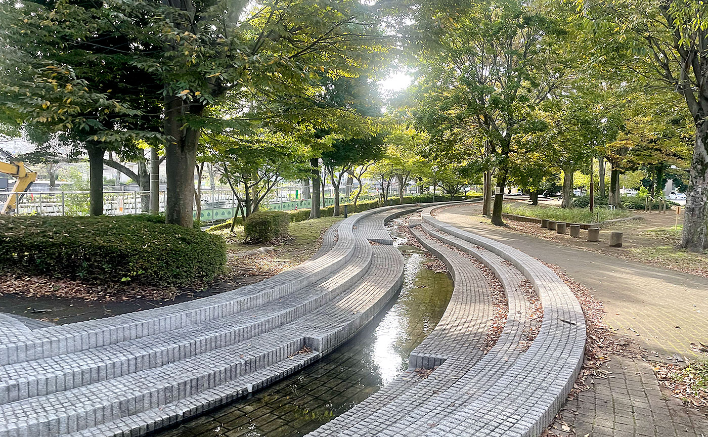 乞田・貝取ふれあい広場公園