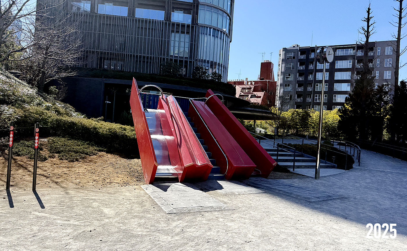 桑田記念児童遊園(タイムマシン)