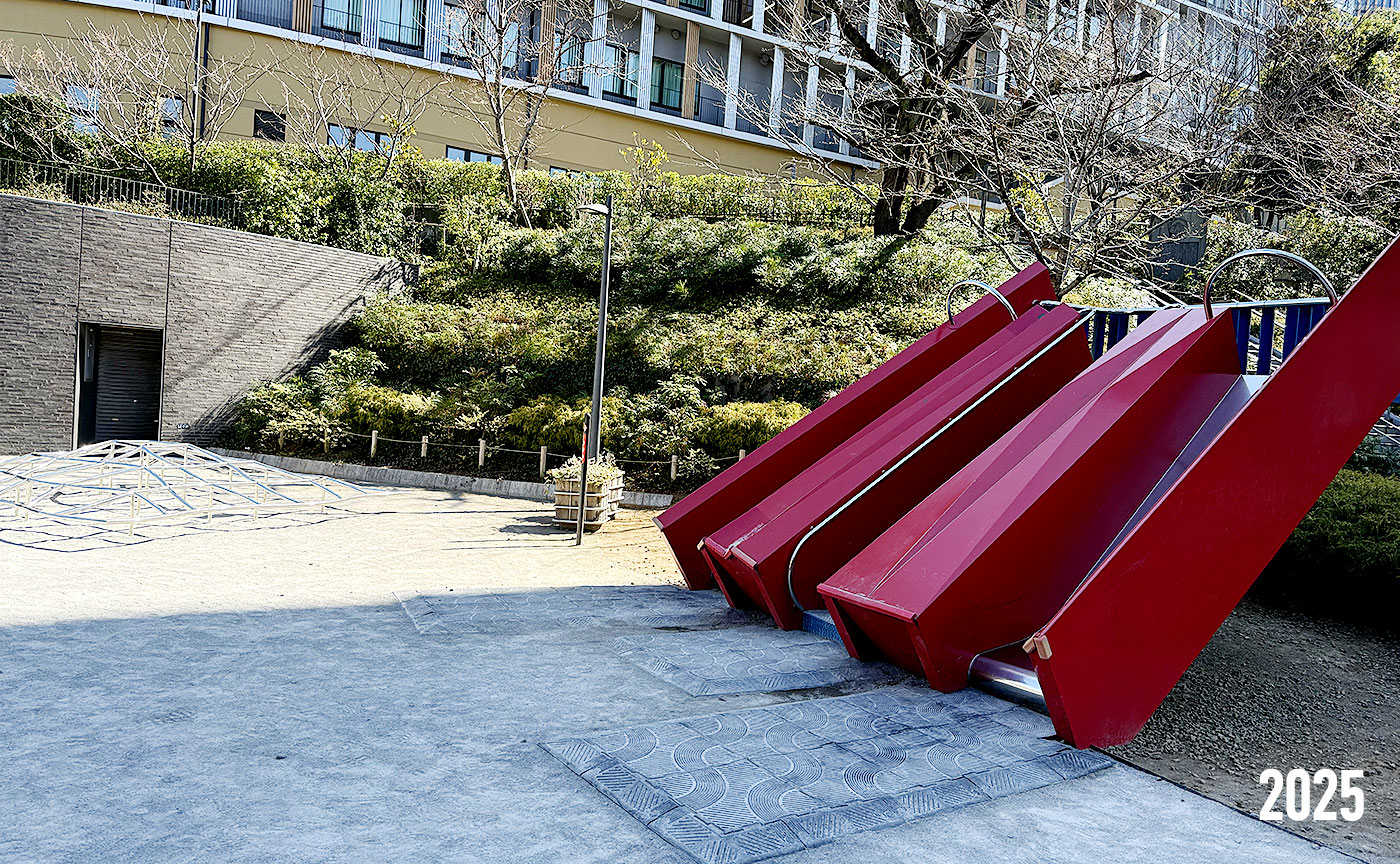 桑田記念児童遊園(タイムマシン)